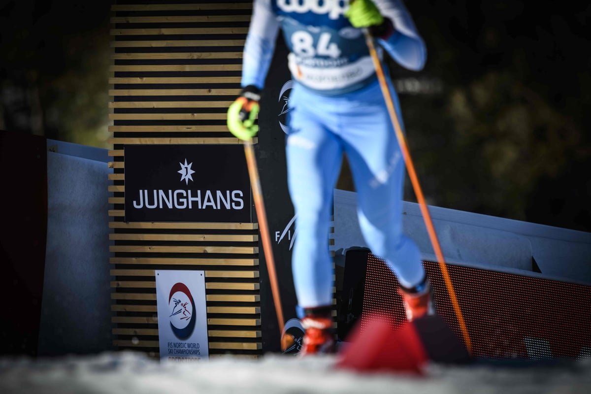 Junhans FIS Nordic