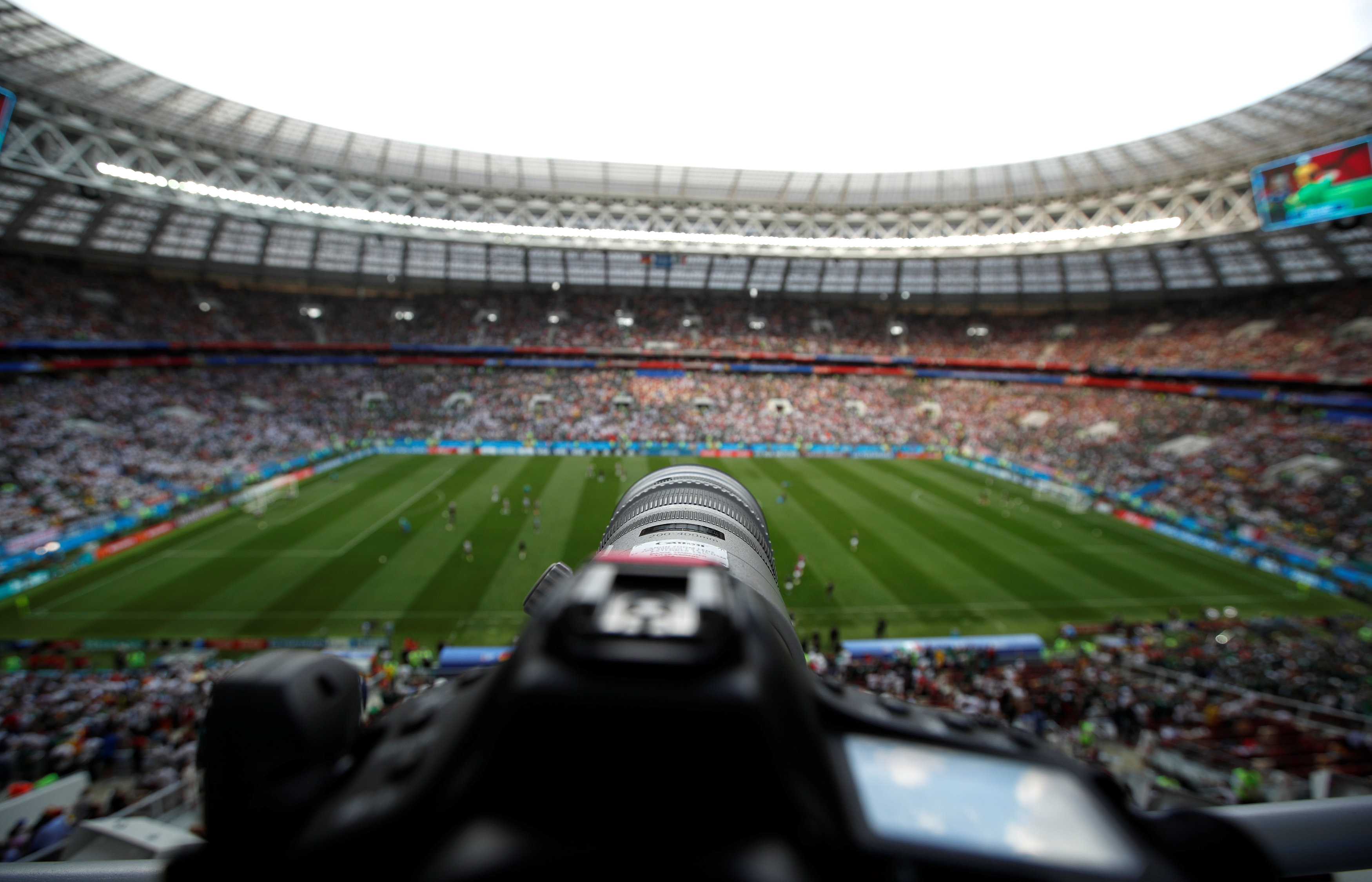 2018-06-18T113609Z_970818613_RC16BA35D3B0_RTRMADP_3_SOCCER-WORLDCUP-SIDELINE
