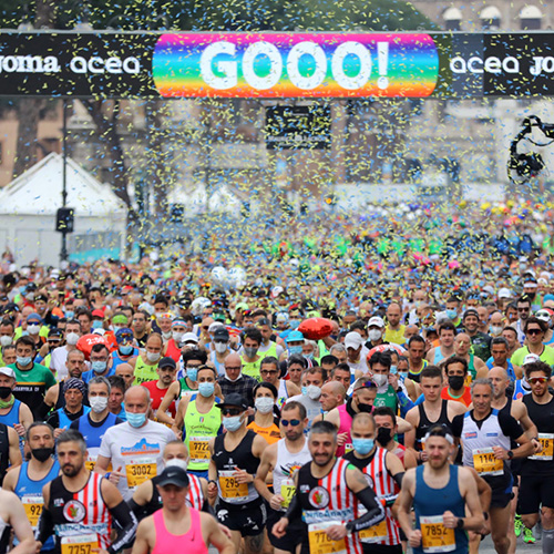 Brand logos in mass running event participating corporate employees