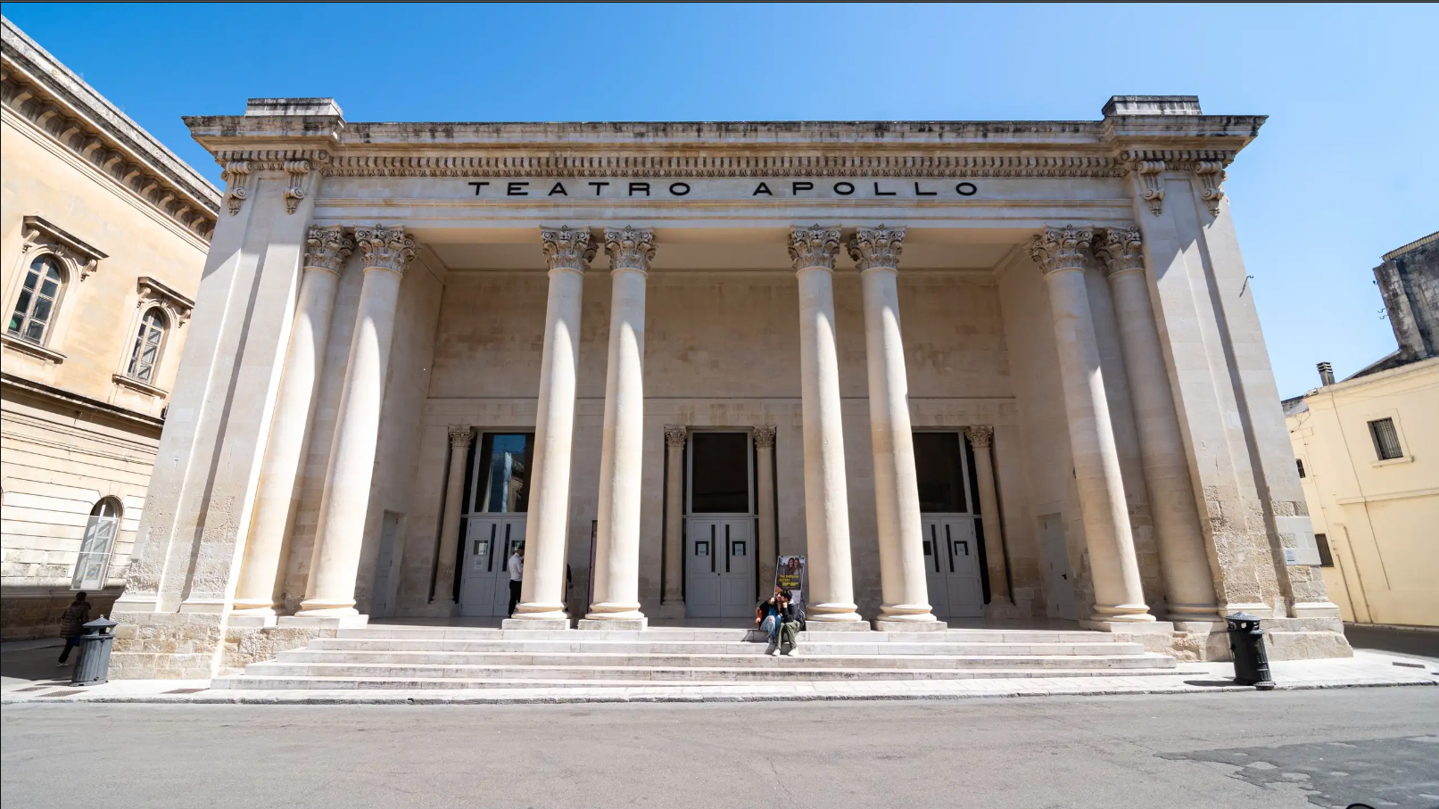 teatro apollo lecce